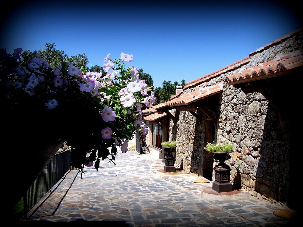 Gasthaus Almazara De San Pedro (Adults Only) Eljas Exterior foto